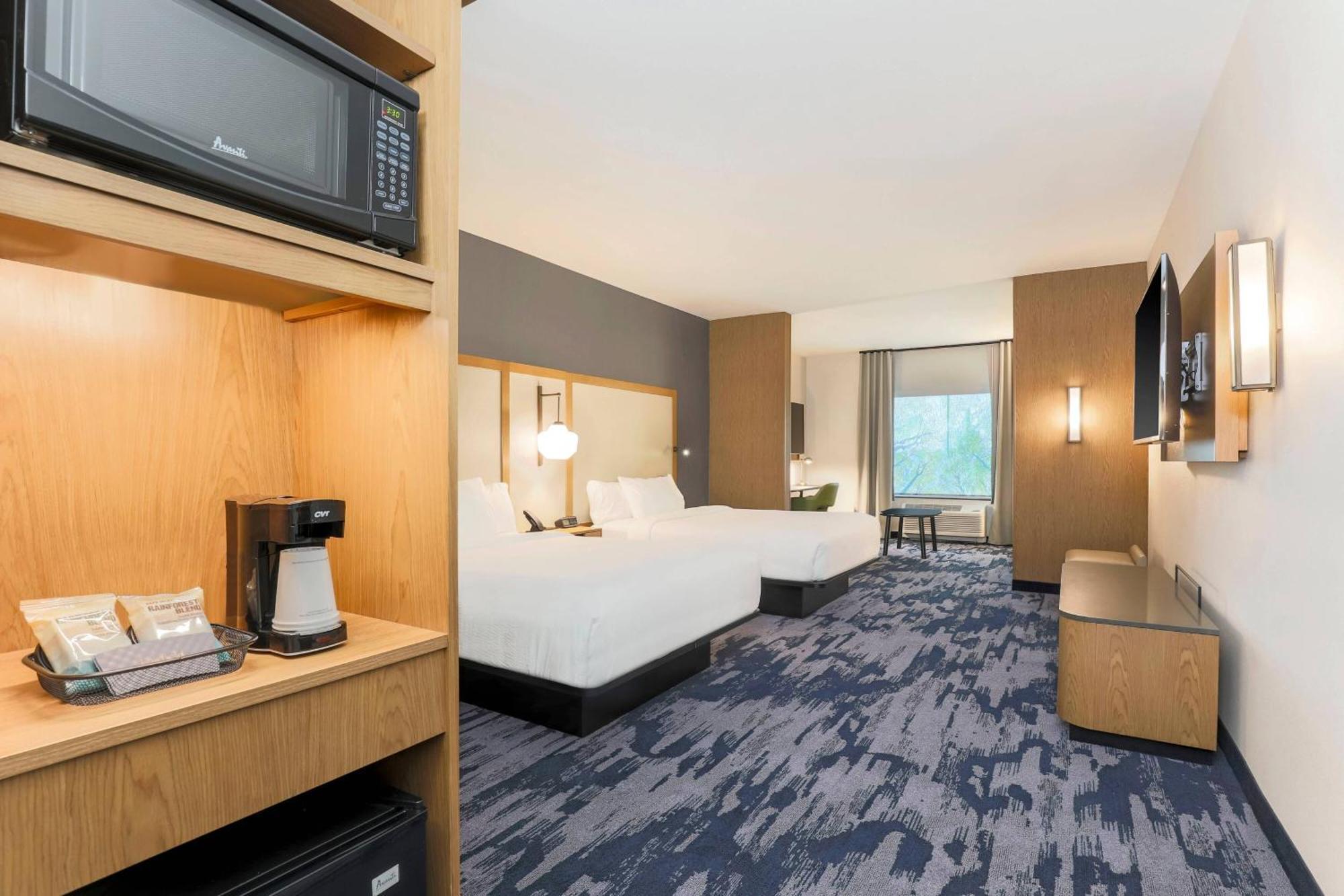 Hotel Fairfield By Marriott & North Myers Cape Coral